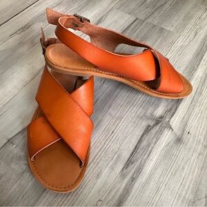 Universal Thread Faux Leather‎ Sandals Size 8 Women's Slingback Flats EUC Vegan